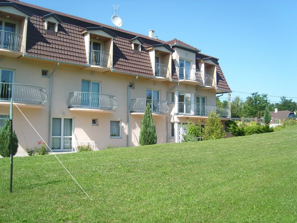 Balla Appartements Zalakaros Esterno foto