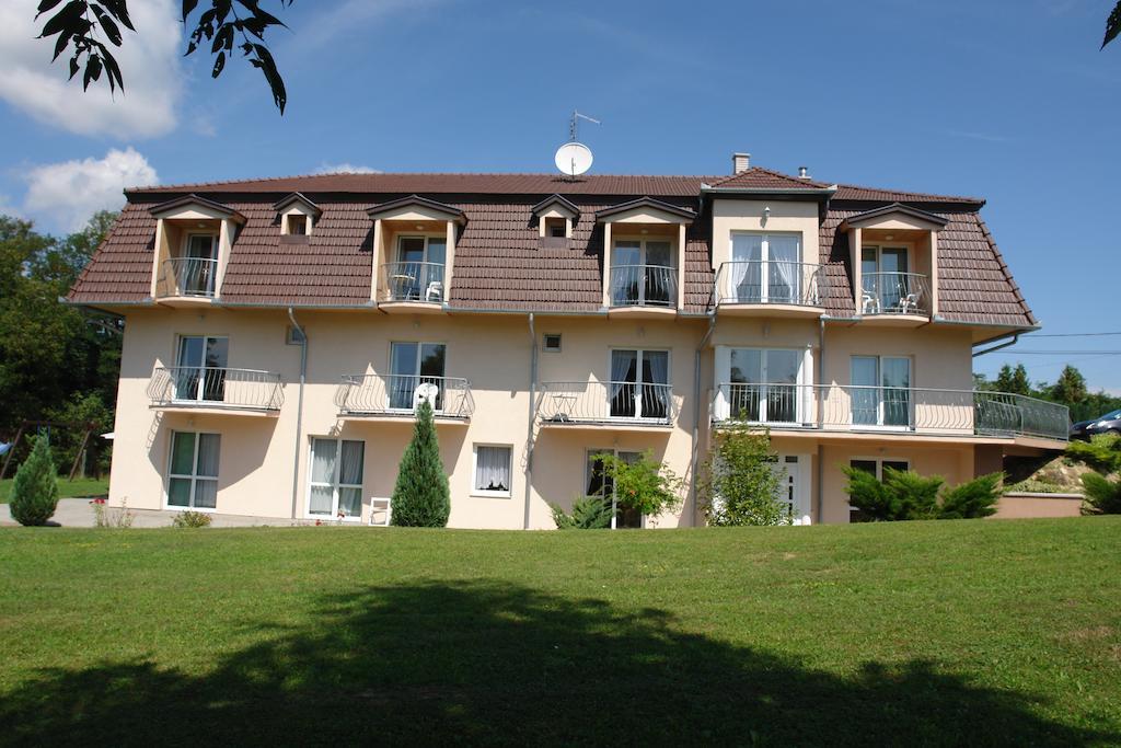 Balla Appartements Zalakaros Esterno foto